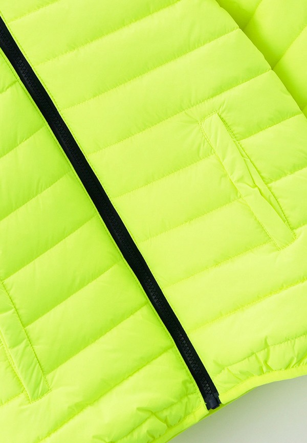 фото Куртка, футболка и джинсы playtoday