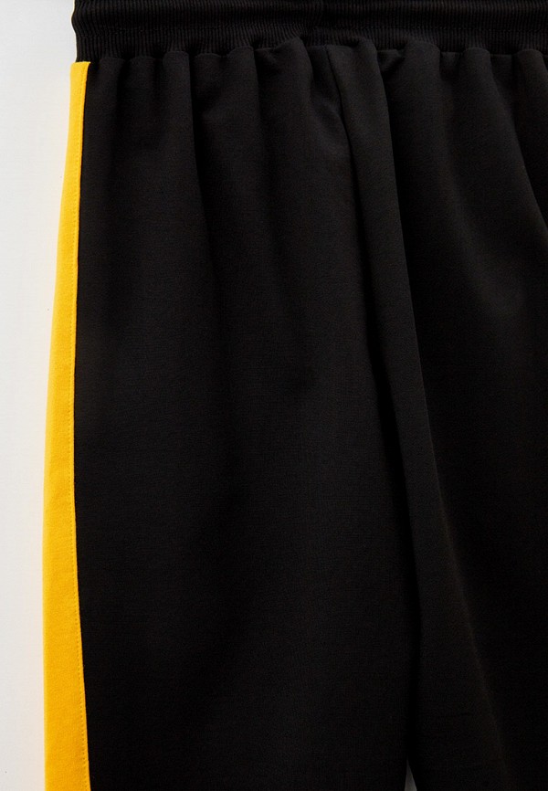 фото Брюки спортивные beneti