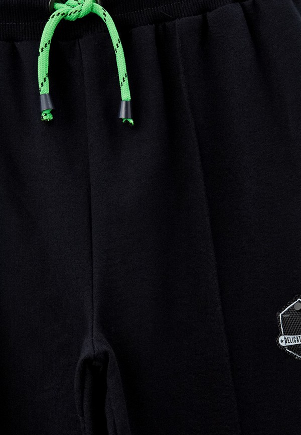 фото Брюки спортивные beneti