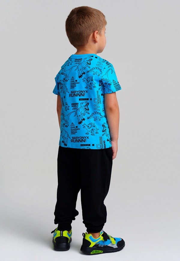 фото Футболка и брюки playtoday