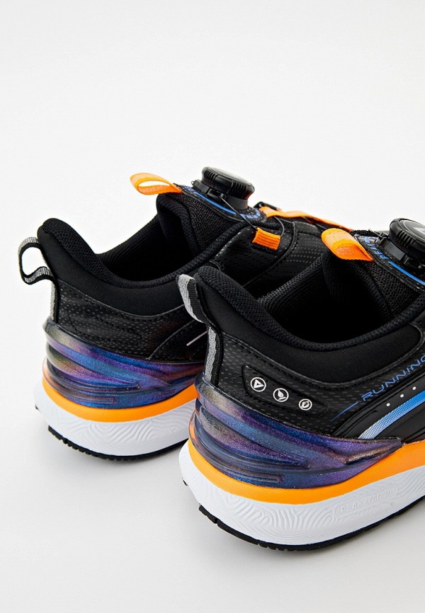 фото Кроссовки peak