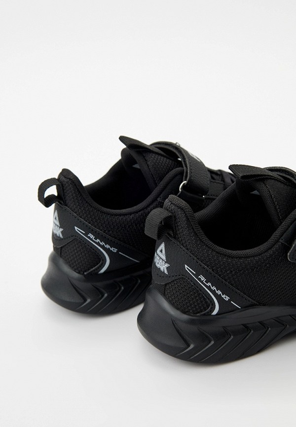 фото Кроссовки peak