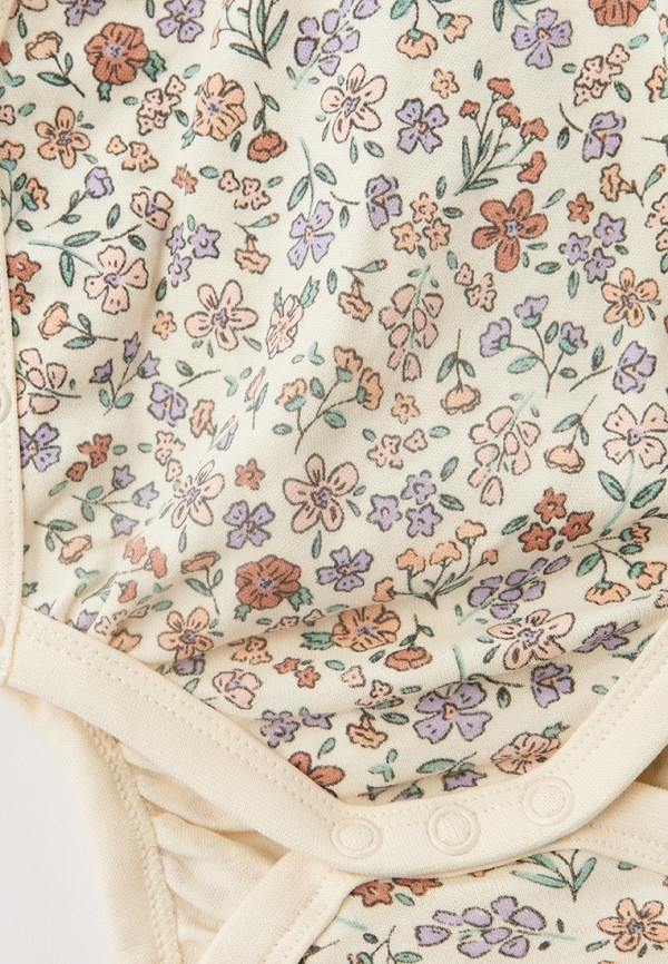 фото Боди, брюки и шапка sela