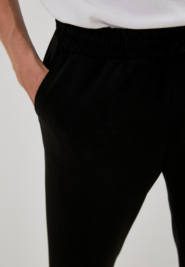 фото Брюки спортивные o'stin