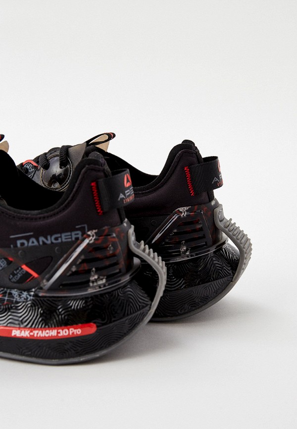 фото Кроссовки peak