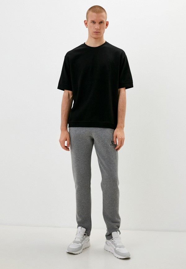 фото Брюки спортивные vitacci