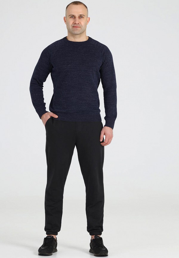 фото Брюки спортивные апрель