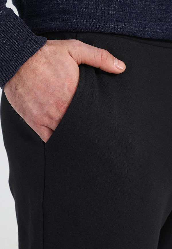 фото Брюки спортивные апрель