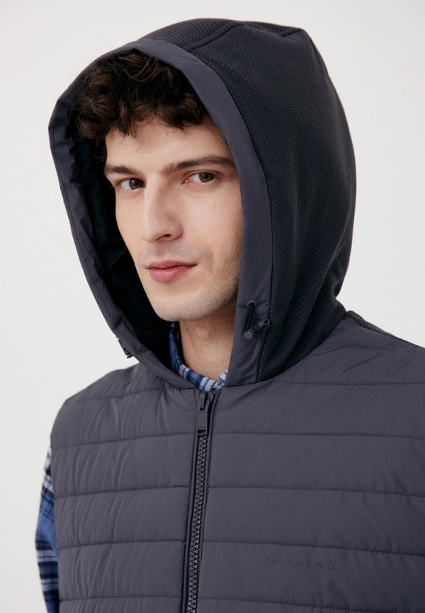 фото Жилет утепленный finn flare