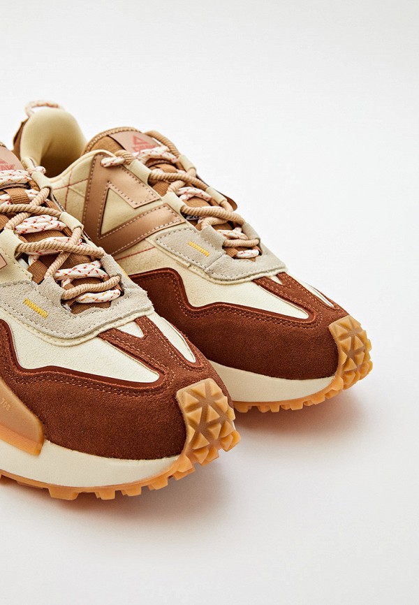 фото Кроссовки peak