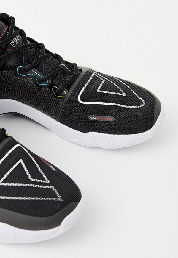 фото Кроссовки peak