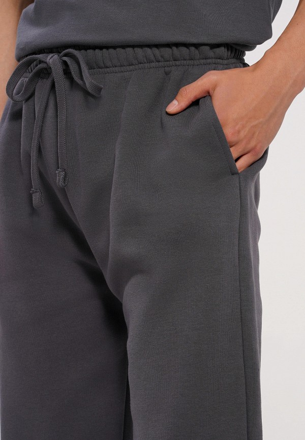 фото Брюки спортивные твое