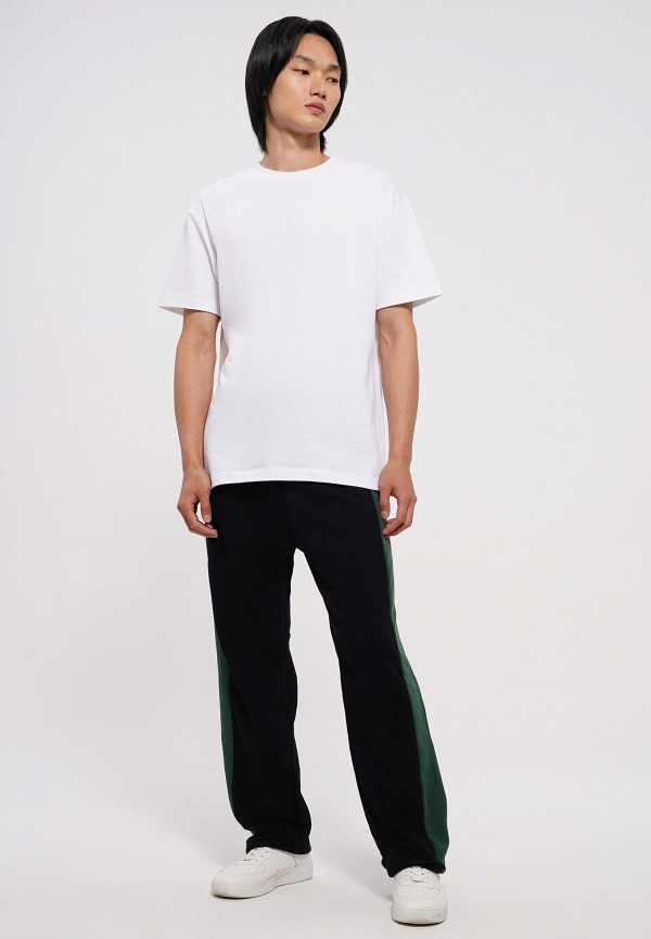 фото Брюки спортивные твое