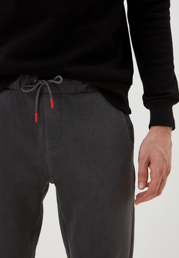 фото Брюки спортивные colin's