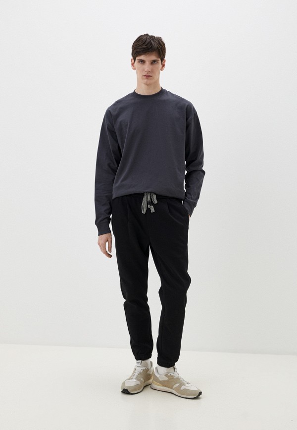 фото Брюки спортивные dewear