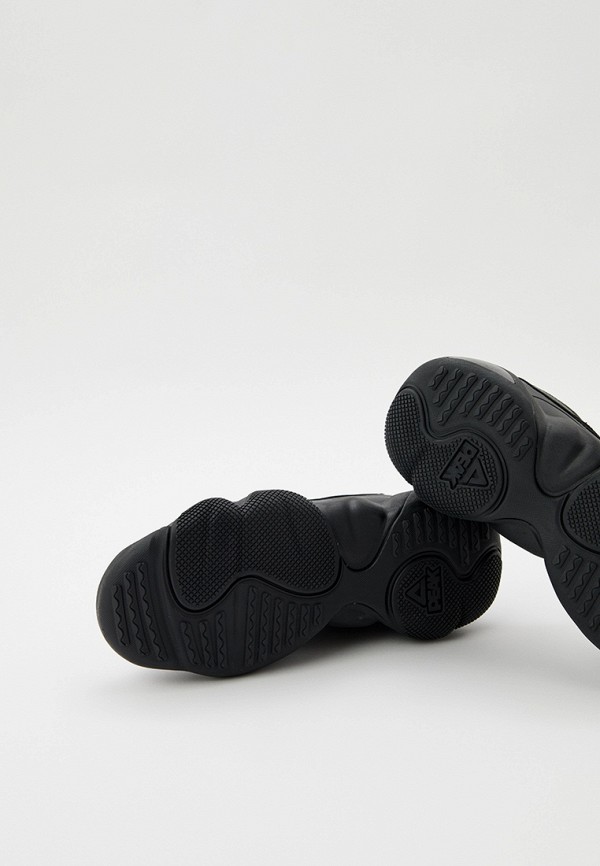 фото Кроссовки peak