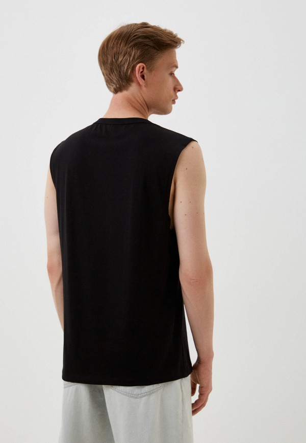 фото Майка mark formelle