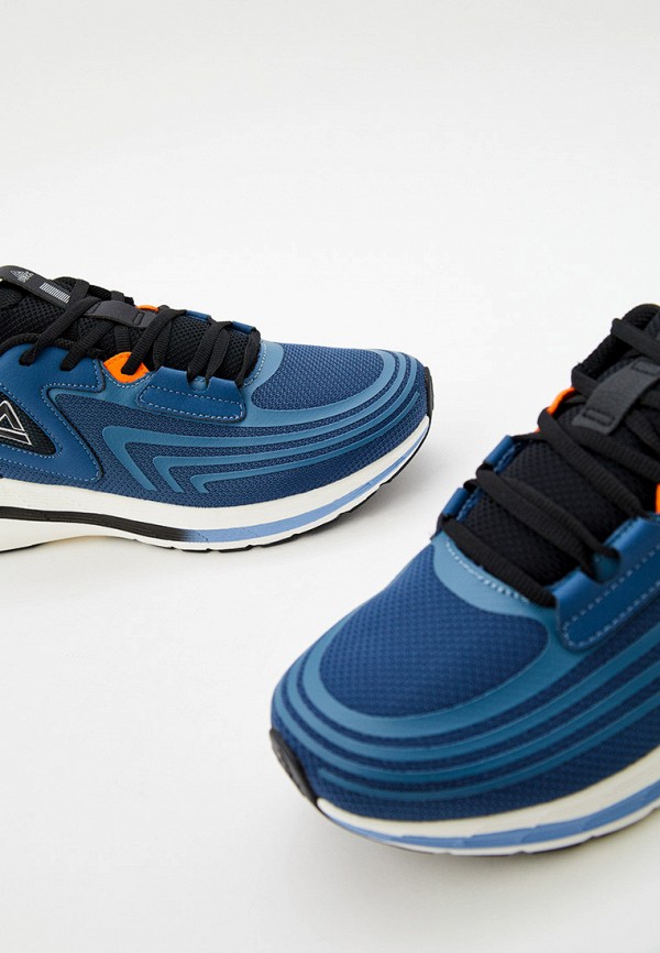 фото Кроссовки peak