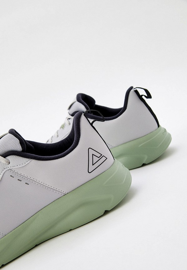 фото Кроссовки peak