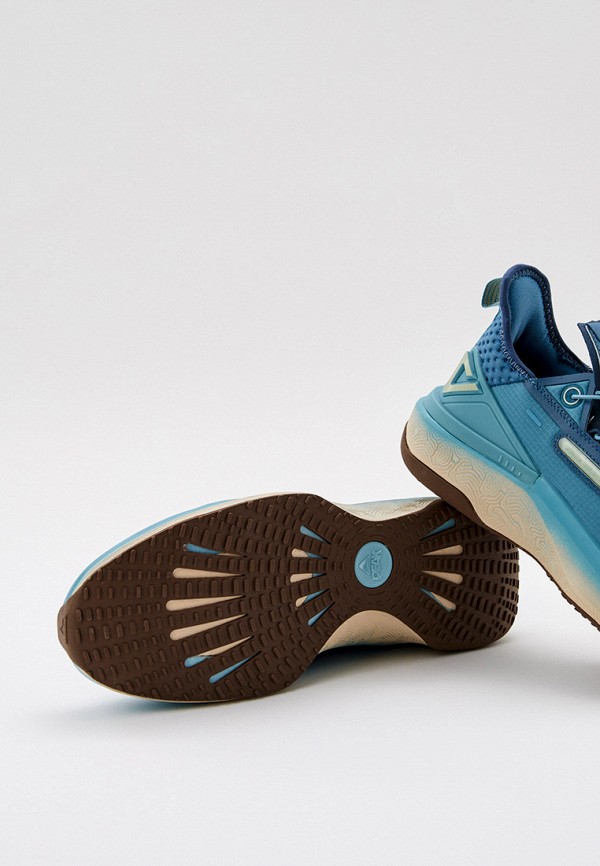 фото Кроссовки peak