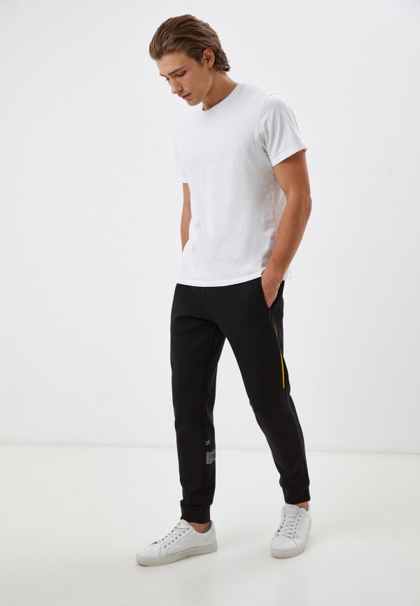 фото Брюки спортивные lacoste