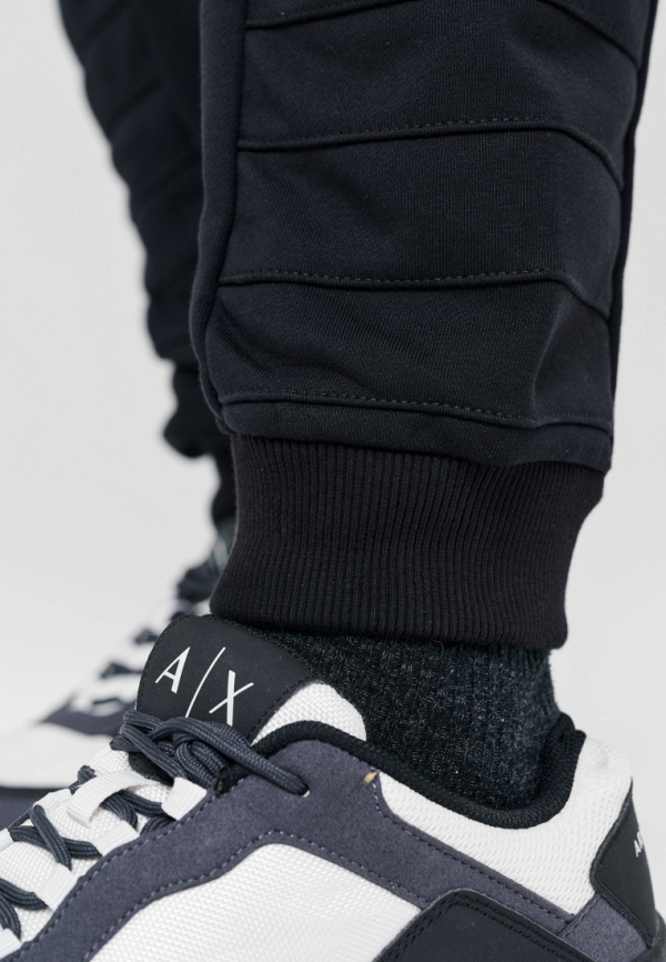 фото Брюки спортивные millennials