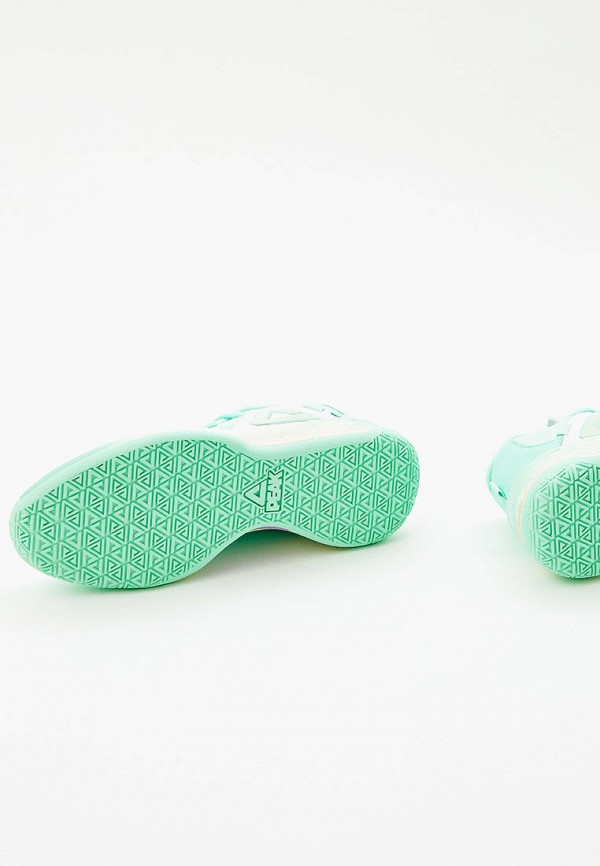 фото Кроссовки peak