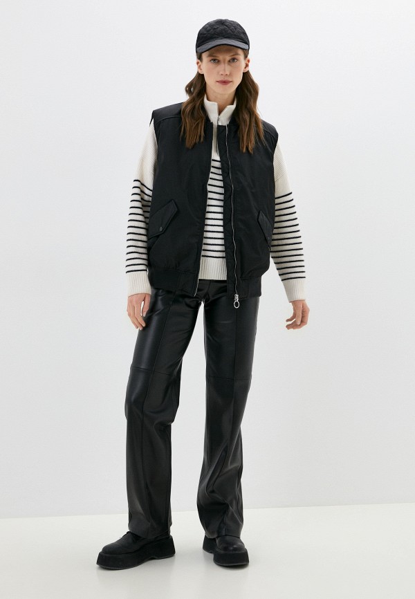 фото Жилет утепленный befree