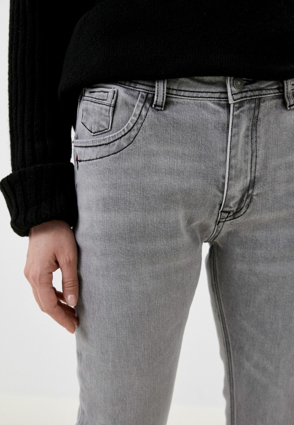 фото Джинсы mossmore