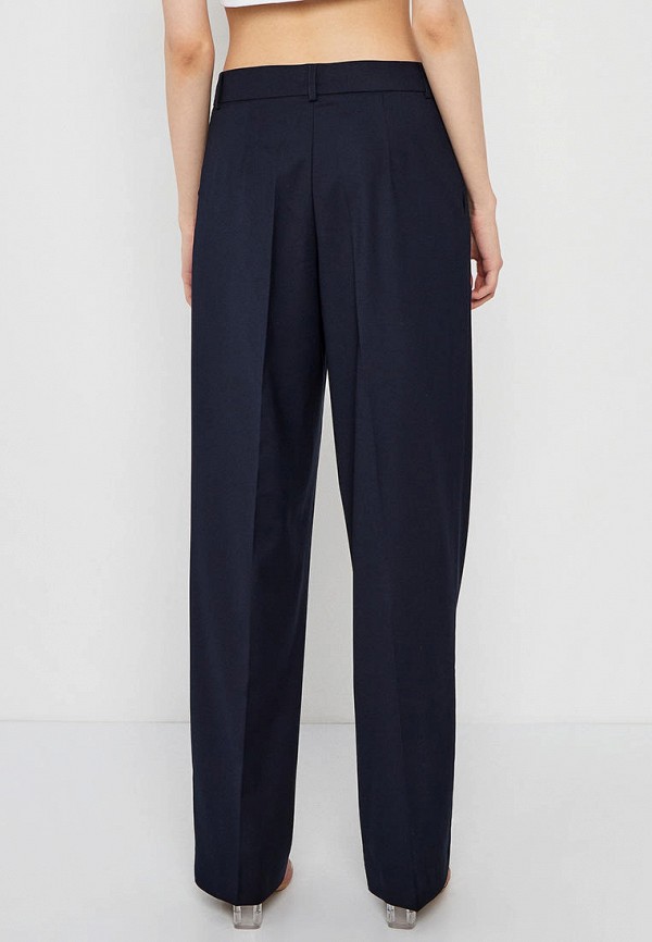 фото Брюки newness