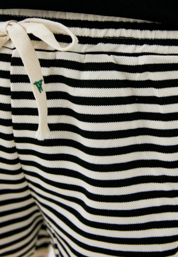 фото Шорты спортивные emblem