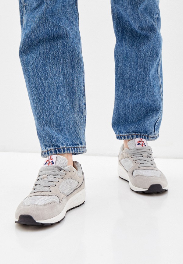 фото Кроссовки escan