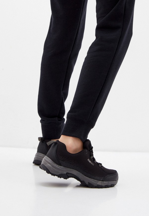 фото Кроссовки escan