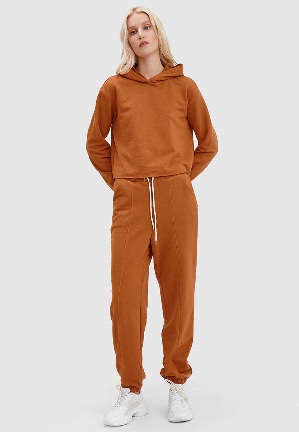 фото Брюки спортивные noun