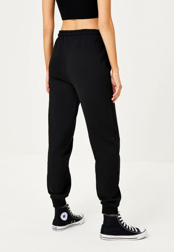 фото Брюки спортивные sela