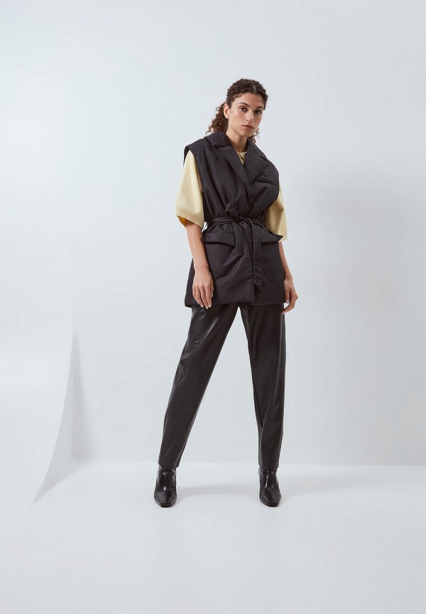 фото Жилет утепленный zarina