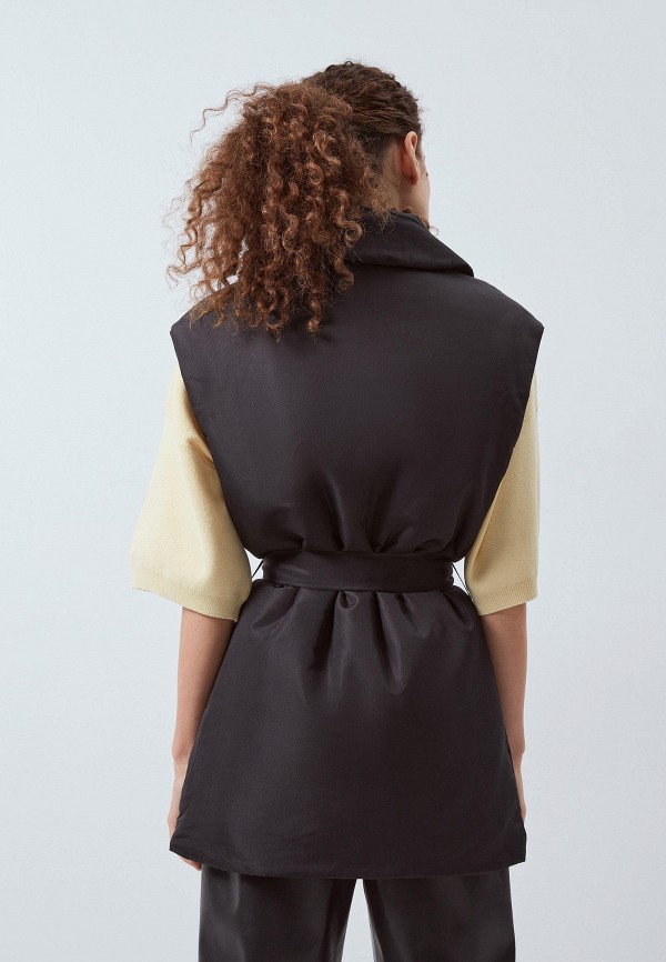 фото Жилет утепленный zarina