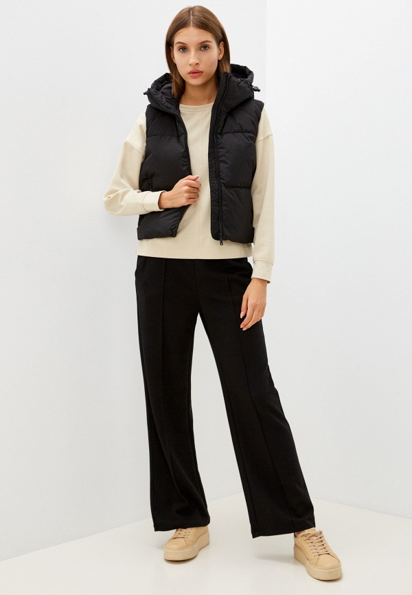 фото Жилет утепленный o'stin