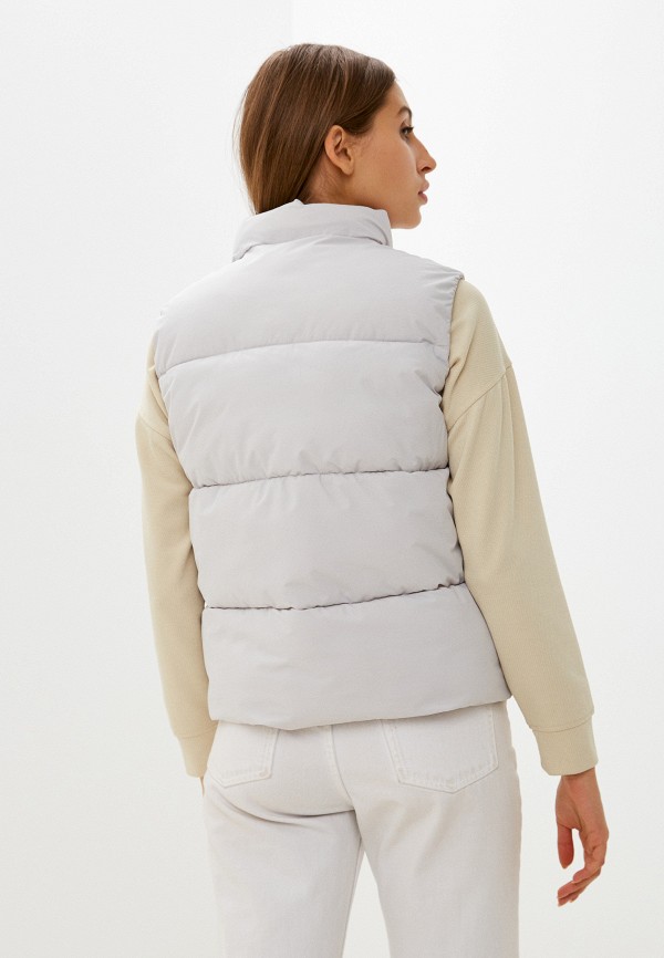 фото Жилет утепленный o'stin