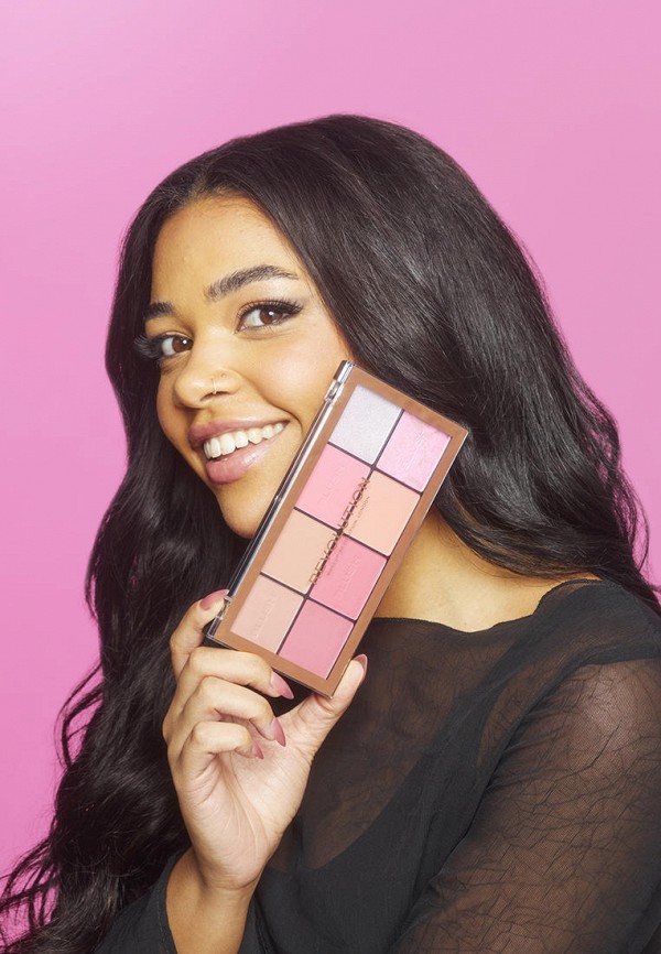 фото Набор косметики revolution