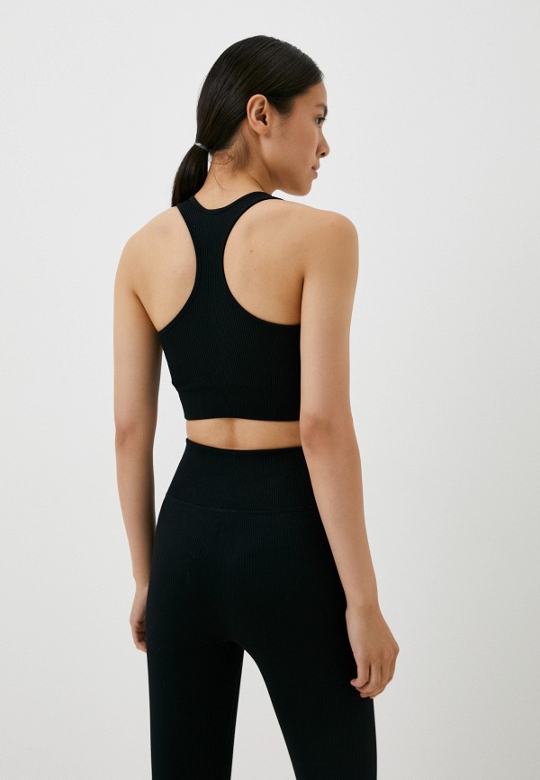 фото Топ спортивный figura