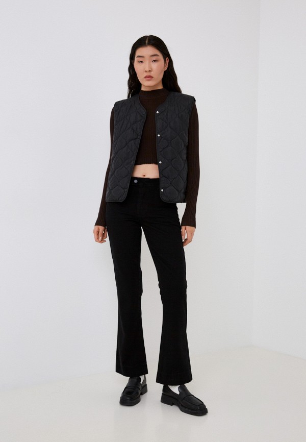 фото Жилет утепленный befree