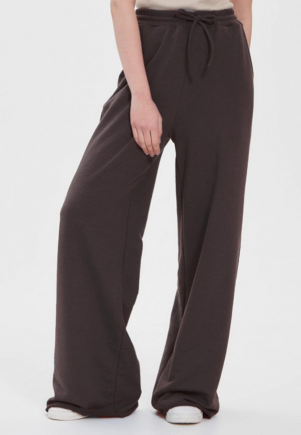 фото Брюки спортивные le role