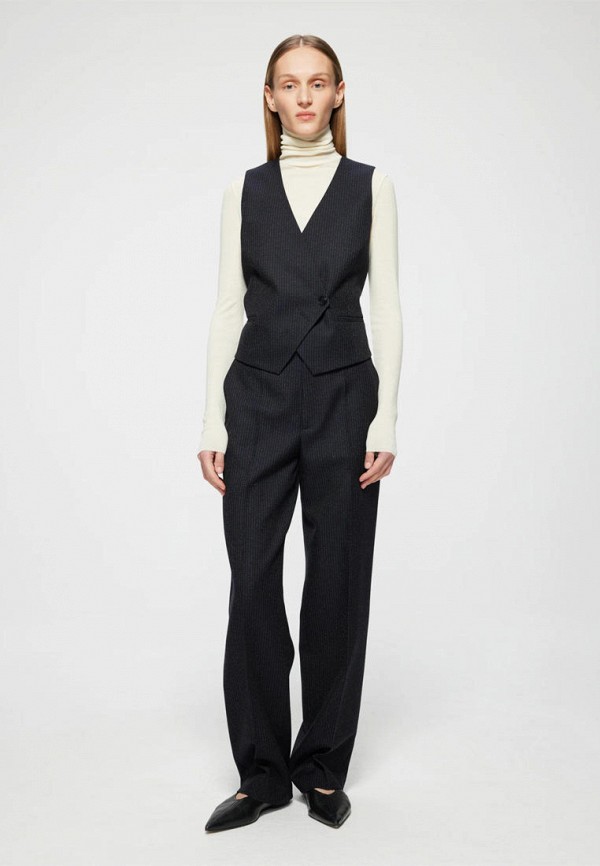 фото Жилет rohe