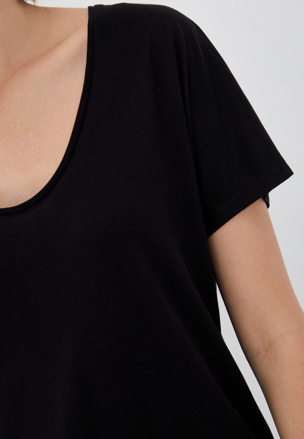 фото Футболка bstatement