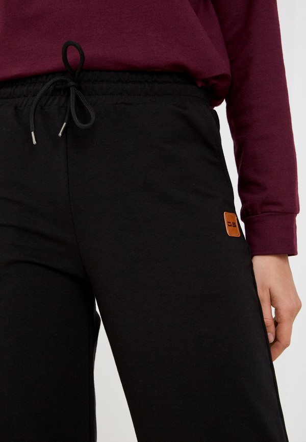 фото Брюки спортивные d.s