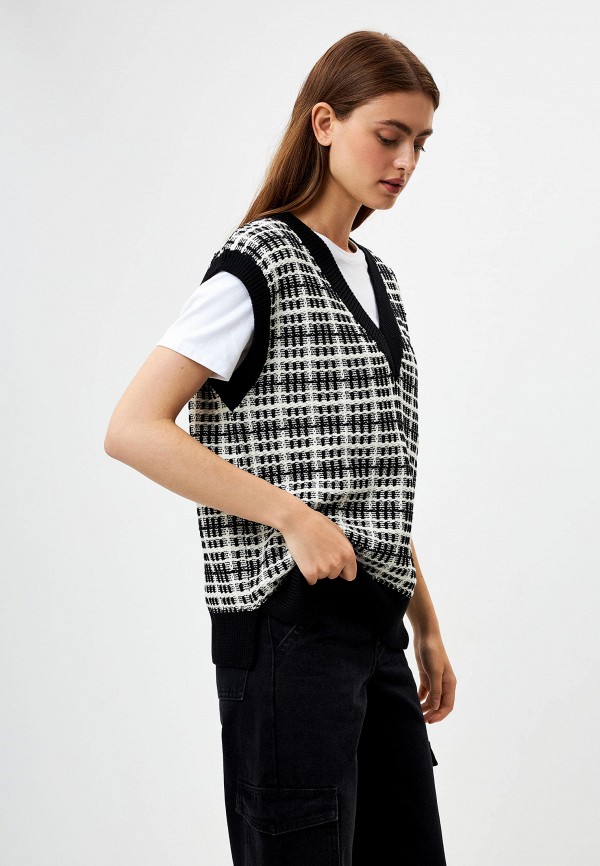 фото Жилет sela