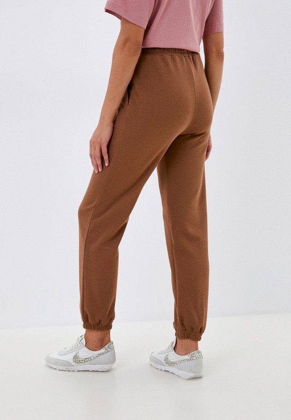 фото Брюки спортивные nelva