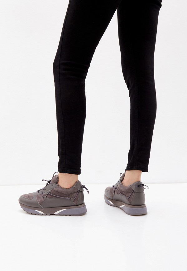 фото Кроссовки salamander