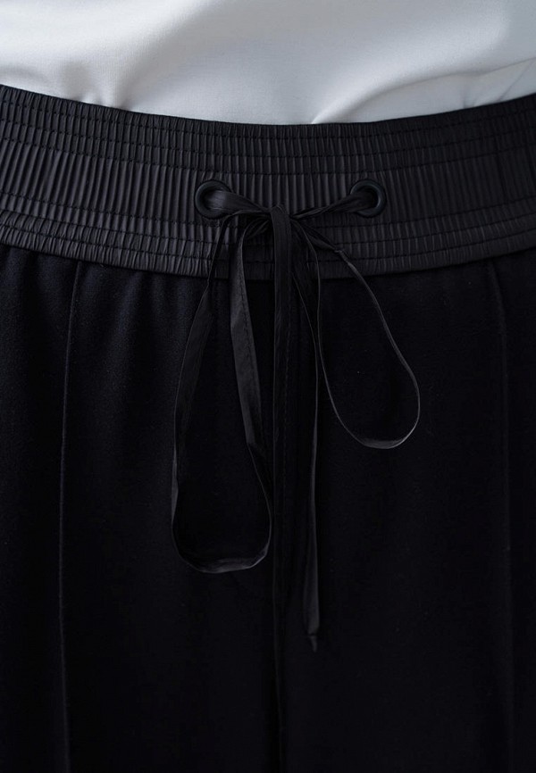 фото Брюки m.reason